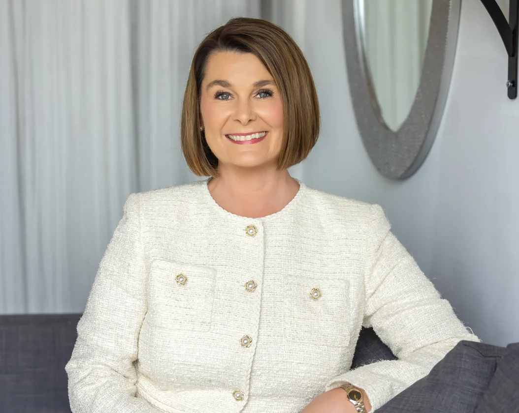 Kimberly M Naylor
